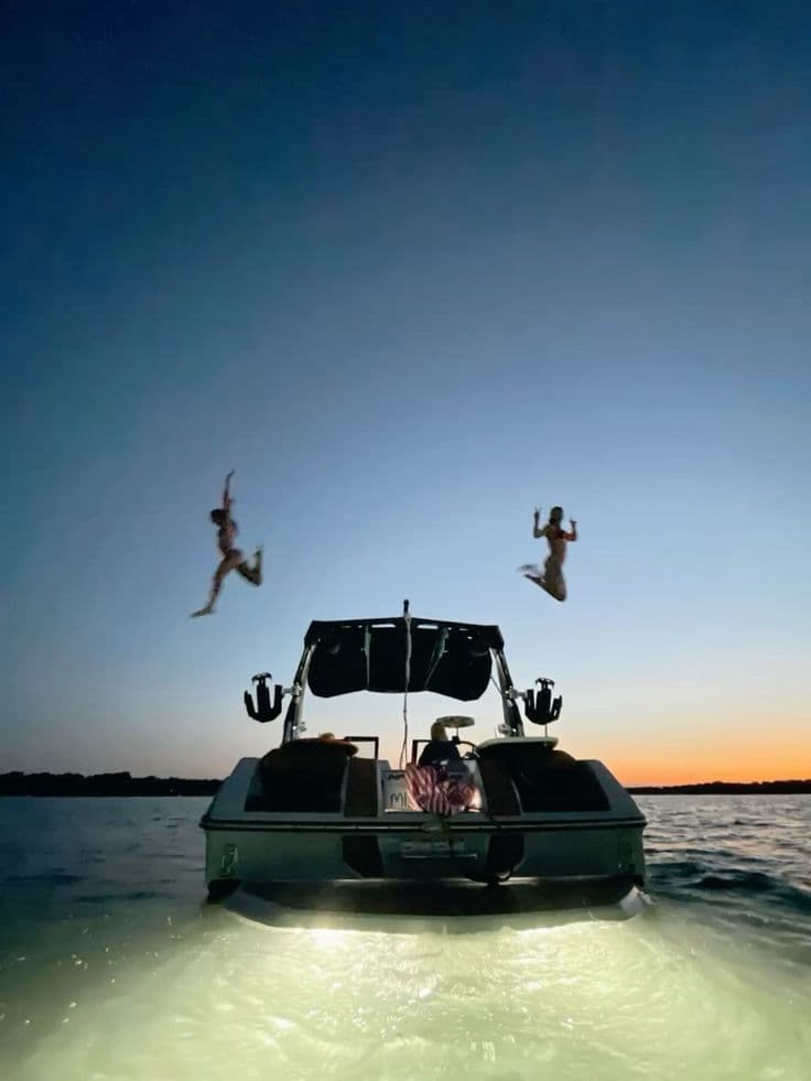 Artistic Image Enhancement